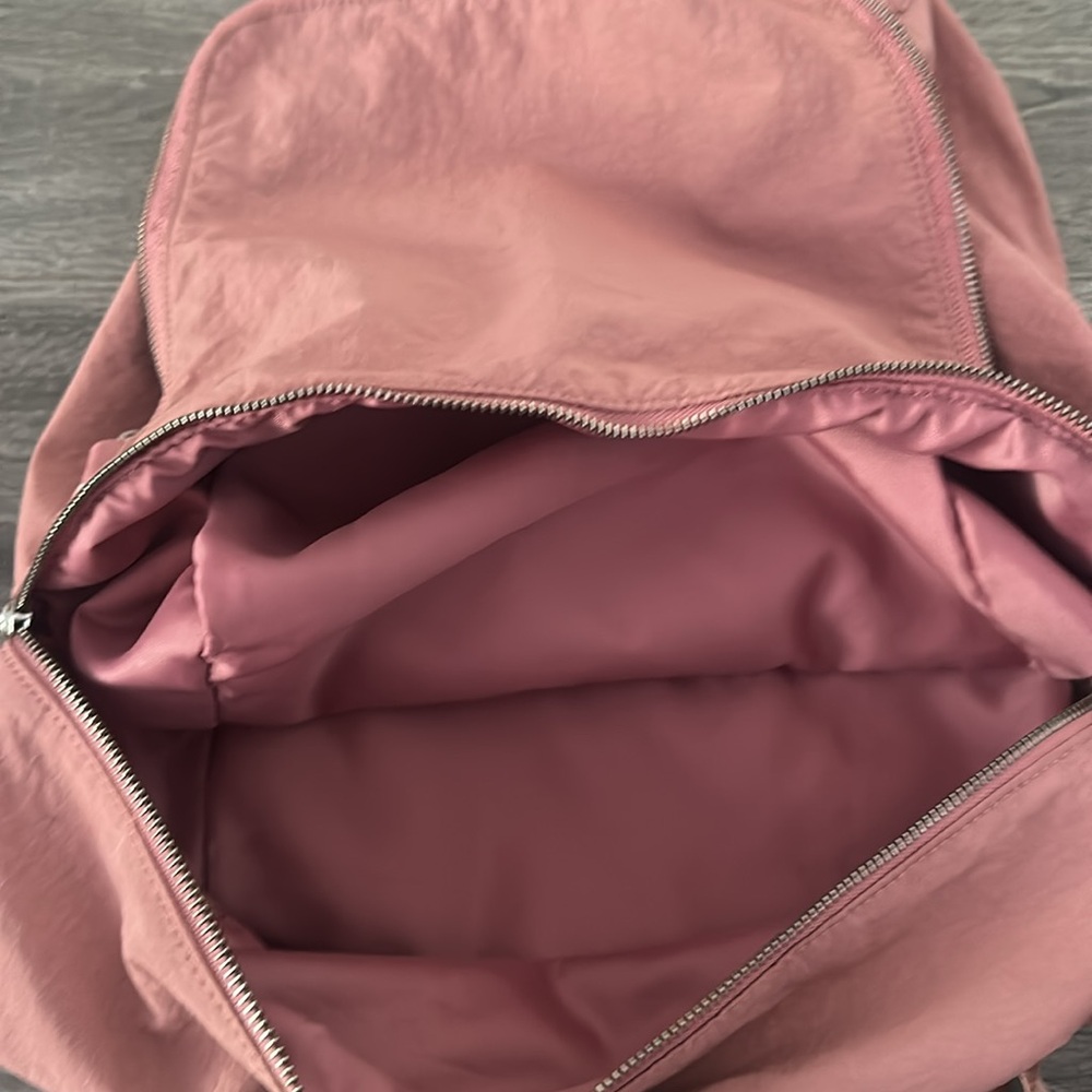 Lululemon Backpack - Picture 6 of 12